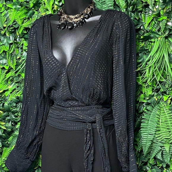 Banana Republic Tops - Banana Republic Top Size 6 Black Metallic Stripe Long Sleeve Boho‎ Blouse 3255